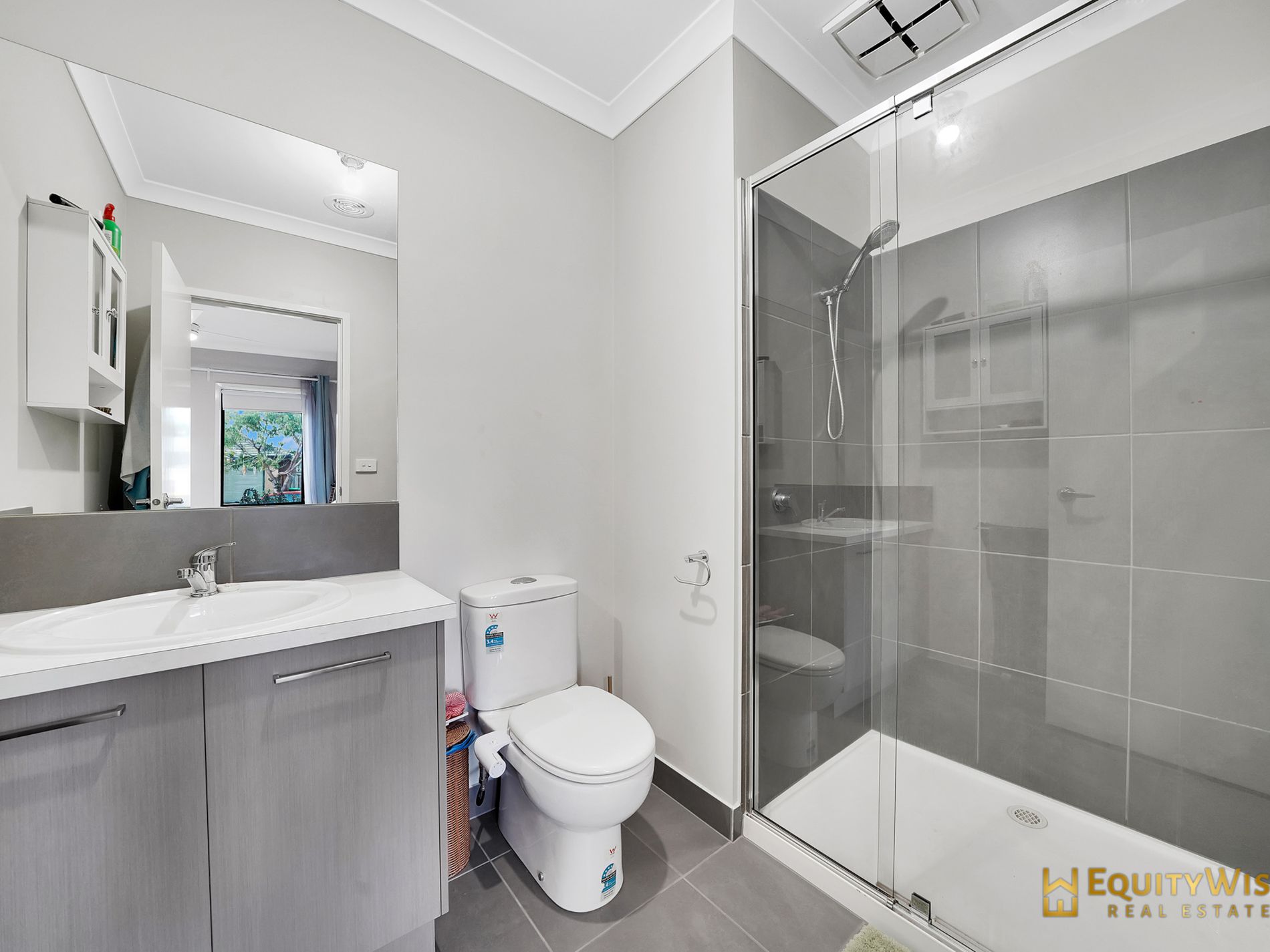 3 Tangerine Road, Manor Lakes