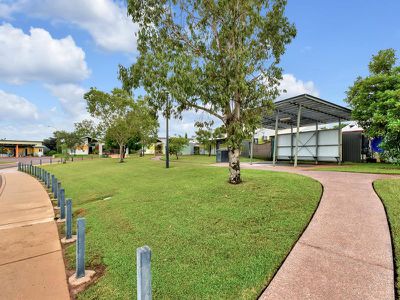 25 / 121 Flynn Circuit, Bellamack