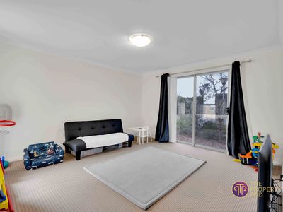 9 / 14 Carbine Bend, Byford