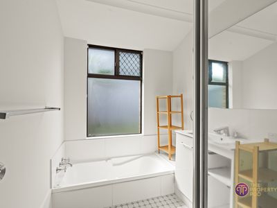 4 Lorets Green, Mirrabooka