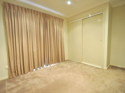 15 Websdale Drive, Dubbo