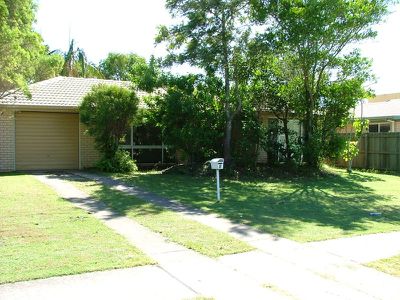 8 Amarina Avenue, Mooloolaba