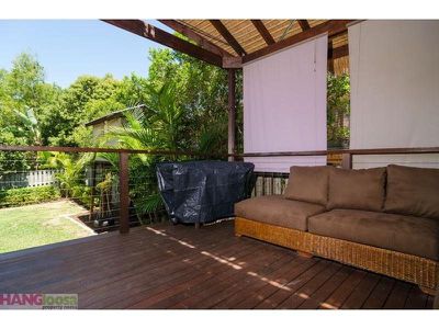 1 Ferntree Court, Noosaville
