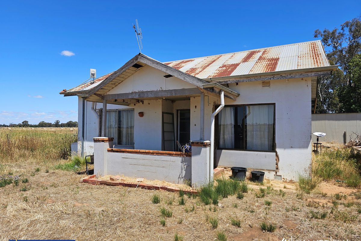 811 White Road, Girgarre