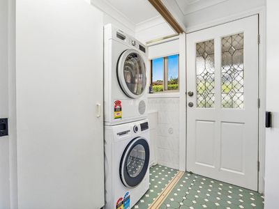 2 Irwin Place , Vincentia