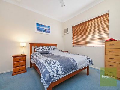 9 Harvard Street, Douglas