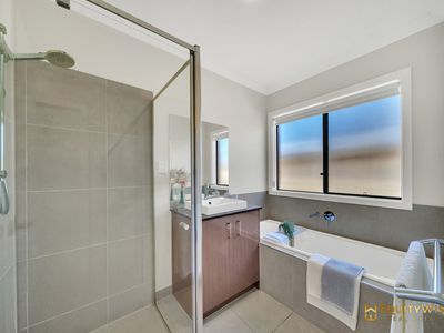 46 Dajarra Avenue, Wyndham Vale