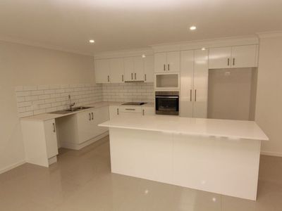 2 / 110 MacIntosh Street, Forster