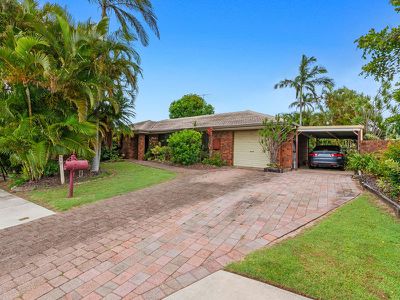 50 Parkway Drive, Mooloolaba