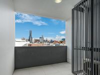 710 / 348 Water Street, Fortitude Valley