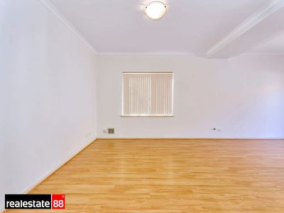 4 / 98 Wattle Street, Tuart Hill