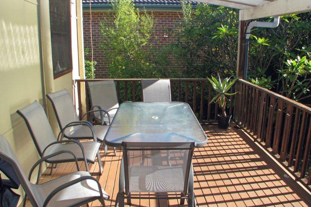 6 Caroline Street, East Gosford