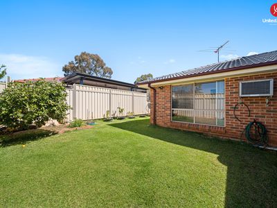 18 Coonabarabran Crescent, Hoxton Park