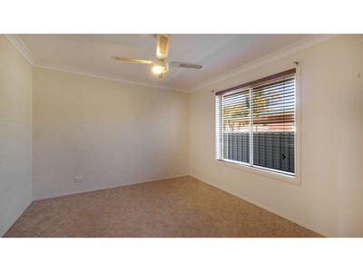 40 Meadowbank Drive, Dubbo