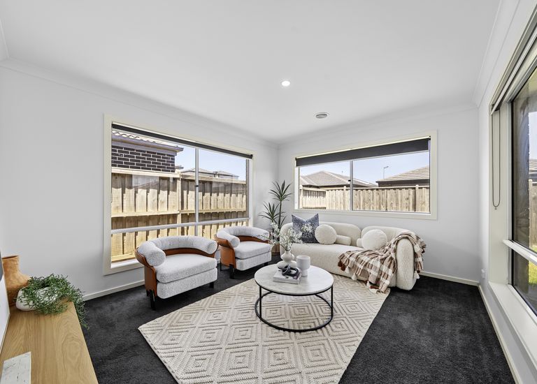 14 Aspen Street, Pakenham