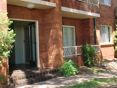 2 / 3 Jubilee Street, Dubbo