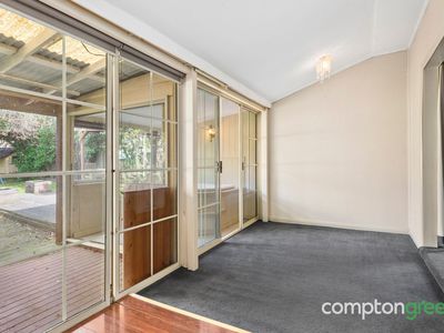 8 Logan Street, Hamlyn Heights
