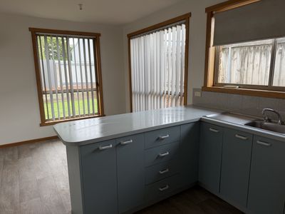 2 / 13 Jenner Street, Wynyard