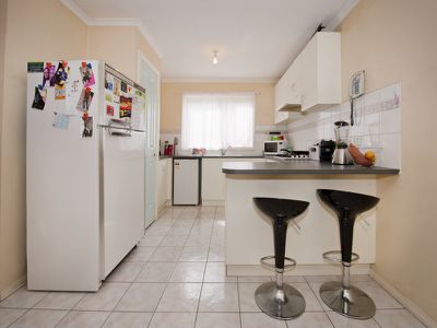 5 Linmac Court, Hampton Park
