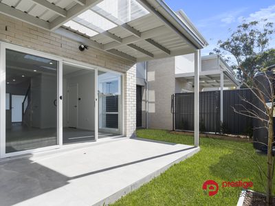 6 / 3-5 Goldfinch Street, Moorebank