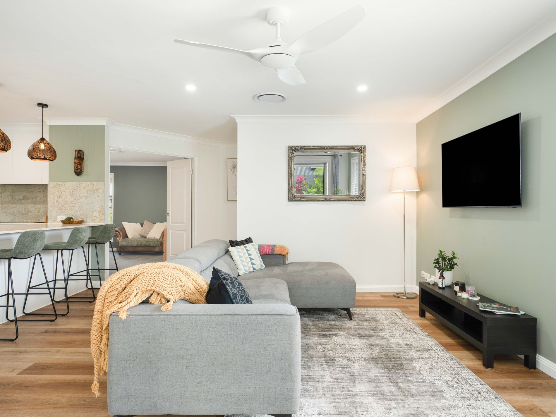 163 The Avenue, Peregian Springs