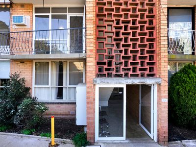 4 / 106 Cross Street, West Footscray