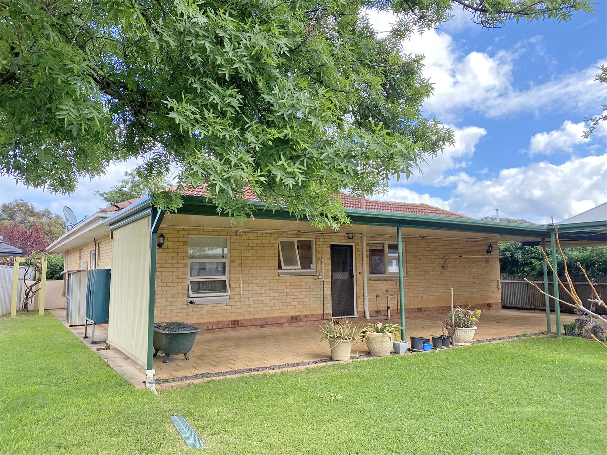 31 Oakleigh Road, Marion