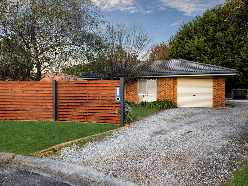 11 Citrinus Court, Romsey