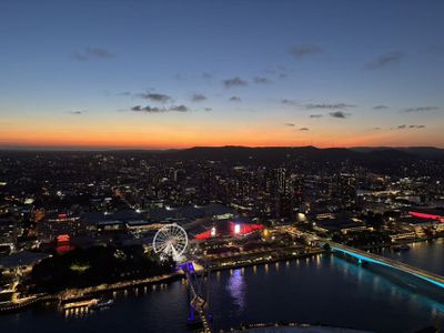 4405 / 8 Margaret Street, Brisbane City