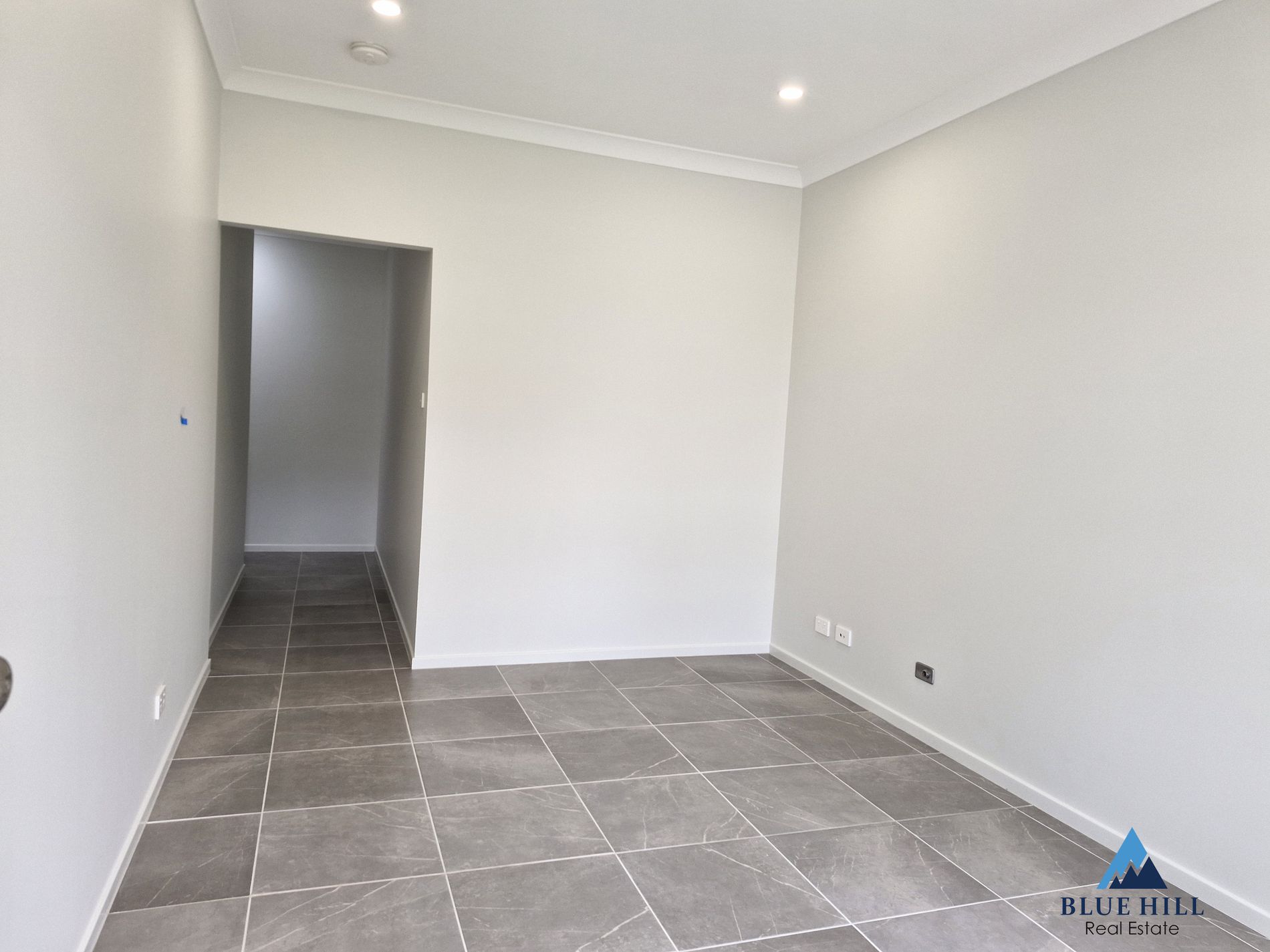 2 / 94 Settlers Boulevard, Chisholm