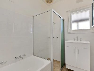 4 Winara Drive, Ingle Farm