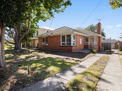 22 Glenelg Ave, Frankston