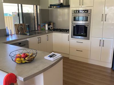 4 Barker Road, South Guildford
