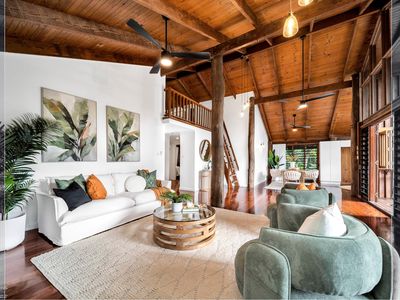 4 Cananga Close, Kamerunga