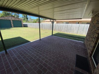 121 Ibis Boulevard, Eli Waters