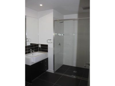 801 / 8 Gheringhap Street, Geelong