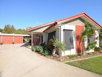 7 LAKES BOULEVARD, Burrum Heads