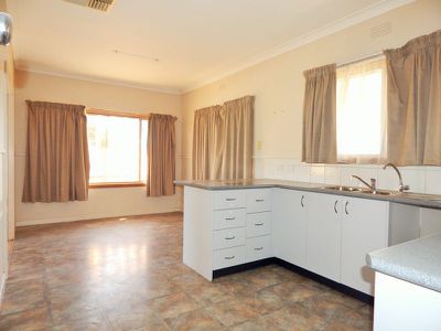 5 Hall Street, Kerang