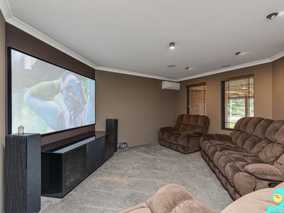 2 Emperor Way, Yanchep