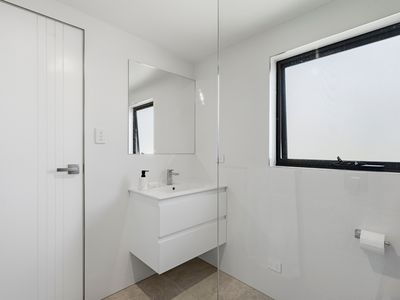 19 Elizabeth Street, George Town