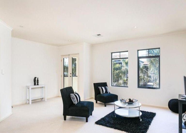 2 Myrtle Road, Seacliff