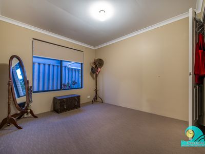 86 Lagoon Drive, Yanchep