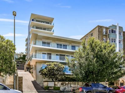 2 / 35 Wolseley Road, Point Piper