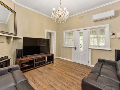 101 Thomas Drive, Mount Burr