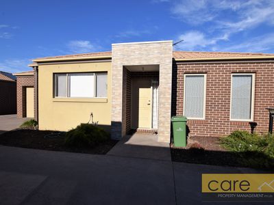 3 / 1 Walnut Way, Pakenham