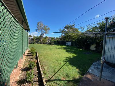 2 Debra Court, Urangan