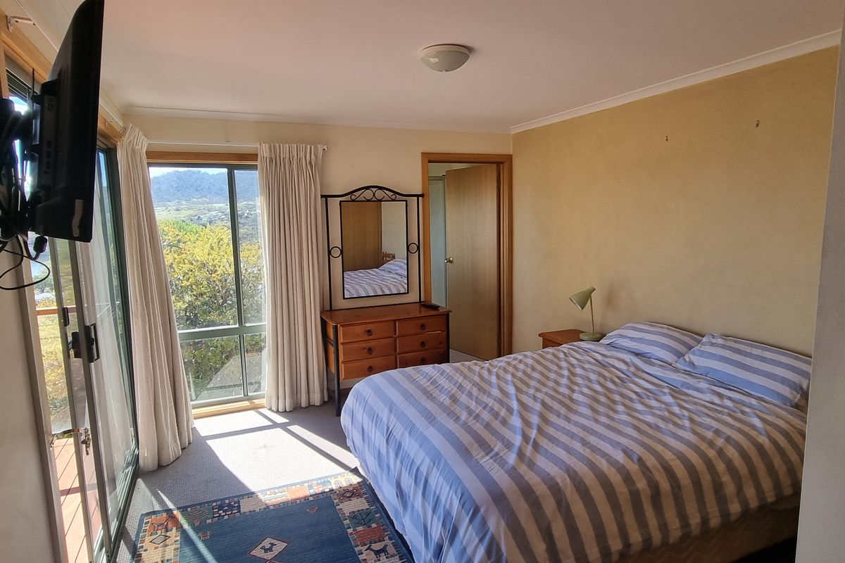 1 / 6 Adams Avenue, East Jindabyne