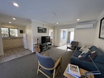 42 / 42 Main Road, Tawa