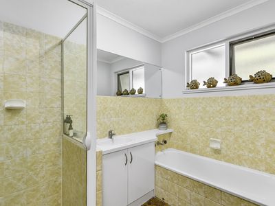 8 Hutchesson Street, Millicent