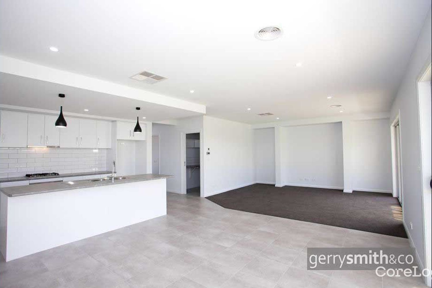 27 Williams Road, Horsham